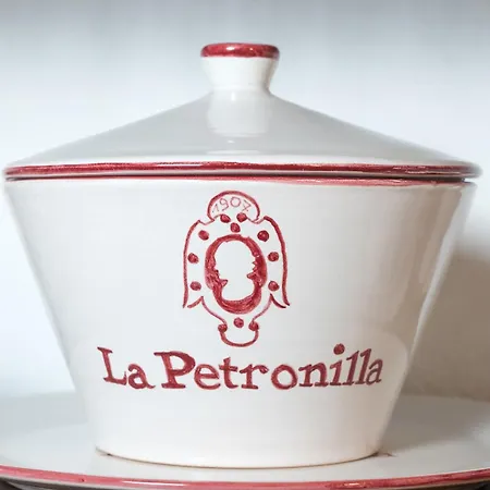 La Petronilla Montepetriolo